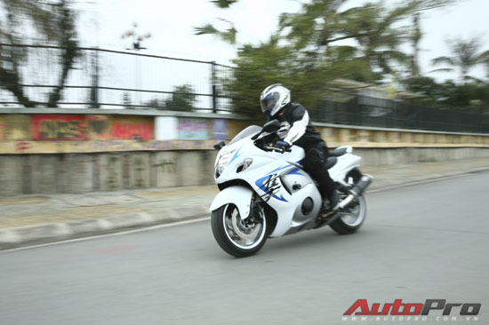 Suzuki Hayabusa GSX 1300R